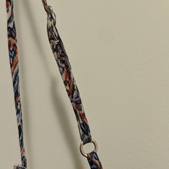 Maxazria Collection Paisley Top - Picture 5 of 5